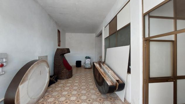 locale commerciale in vendita a Vinci in zona Mercatale