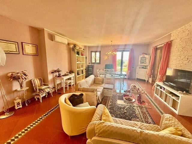 casa indipendente in vendita a Vinci in zona Sant'Ansano