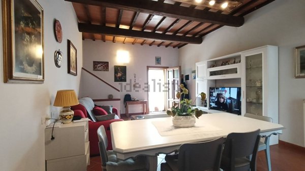 casa indipendente in vendita a Vinci