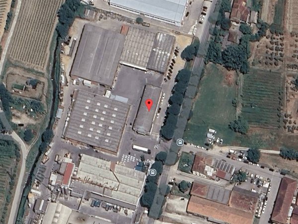 capannone in vendita a Vinci