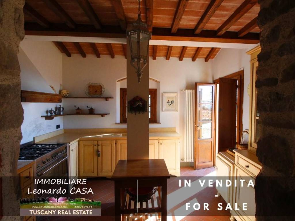casa indipendente in vendita a Vinci