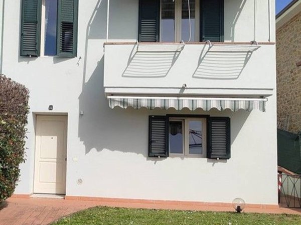 casa indipendente in vendita a Vinci in zona Vitolini