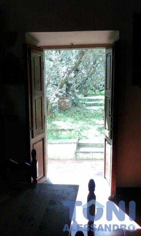 casa indipendente in vendita a Vinci
