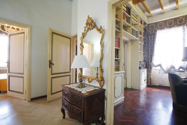 casa indipendente in vendita a Vinci