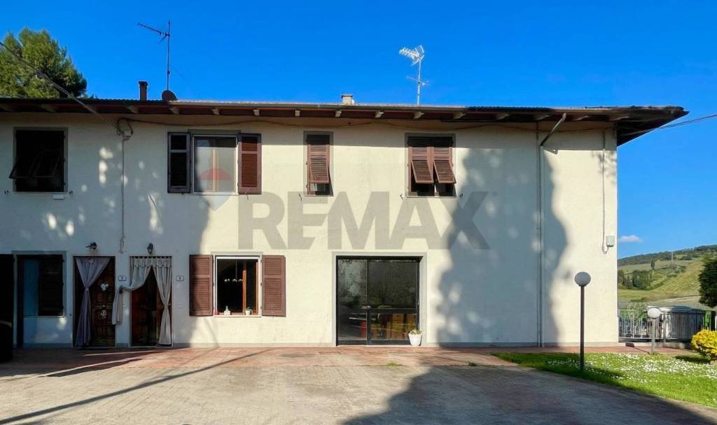 casa indipendente in vendita a Vinci in zona Sovigliana