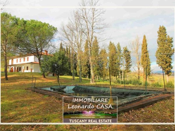 casa indipendente in vendita a Vinci