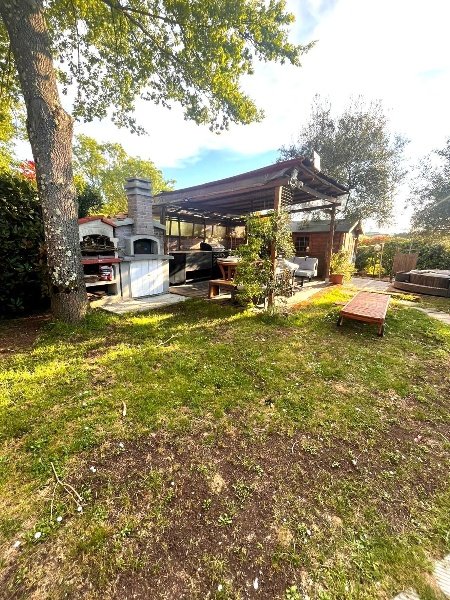 casa indipendente in vendita a Vinci
