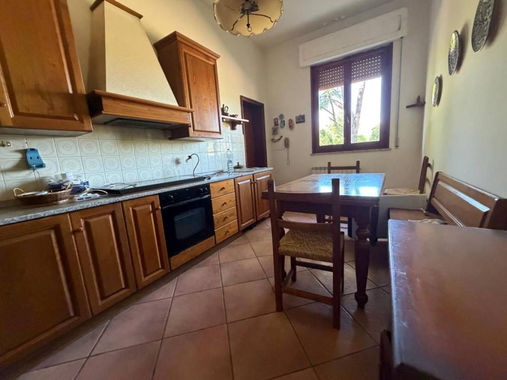 casa indipendente in vendita a Vinci in zona Sovigliana