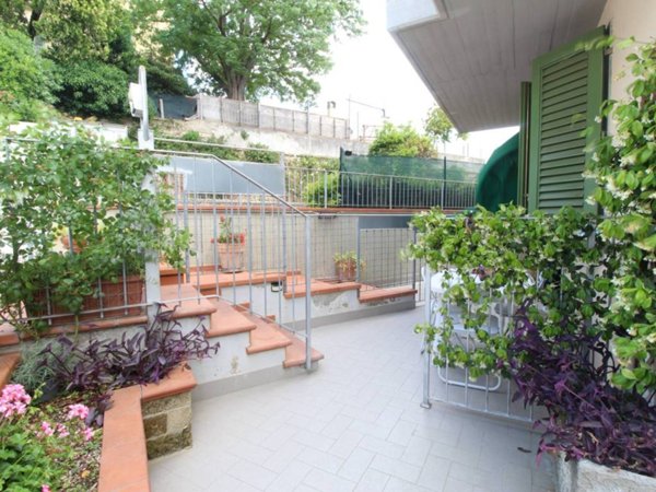 casa indipendente in vendita a Vinci in zona Spicchio