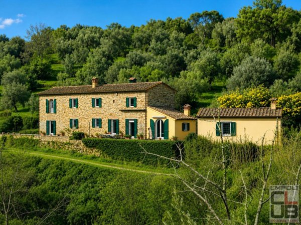 casale in vendita a Vinci