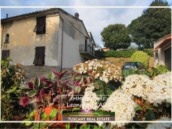 casa indipendente in vendita a Vinci in zona Sant'Ansano
