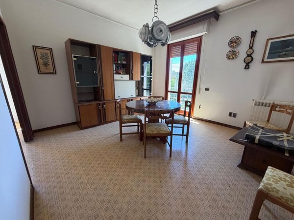 casa indipendente in vendita a Vinci