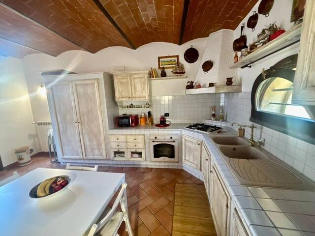 casa indipendente in vendita a Vinci