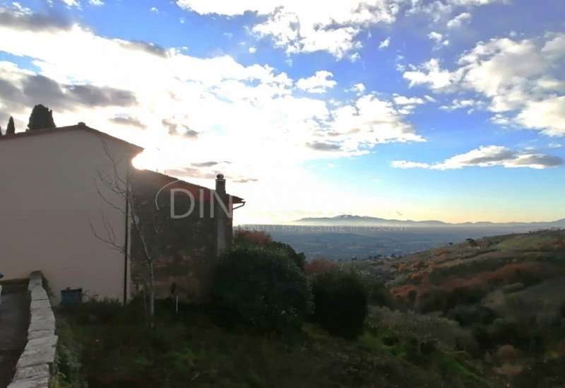 casa indipendente in vendita a Vinci