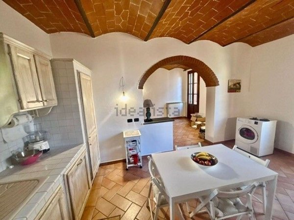 casa indipendente in vendita a Vinci