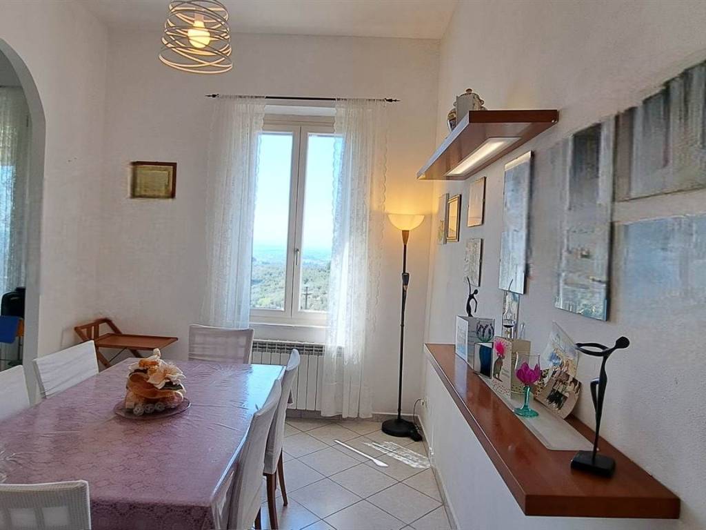 casa indipendente in vendita a Vinci in zona Vitolini
