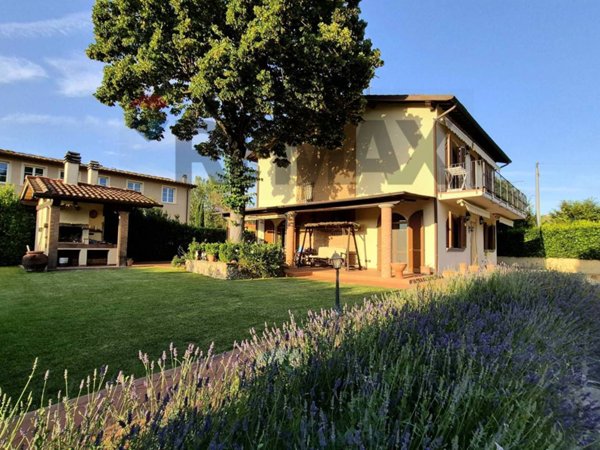 casa indipendente in vendita a Vinci in zona Sant'Ansano