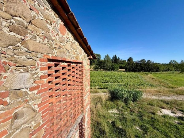 casa indipendente in vendita a Vinci