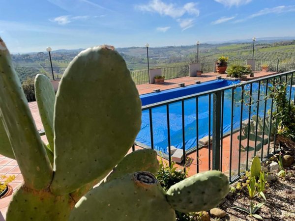 casa indipendente in vendita a Vinci in zona Sant'Ansano