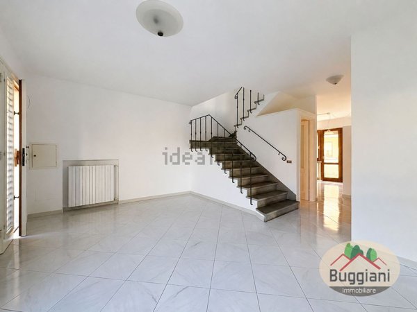 casa indipendente in vendita a Vinci in zona Sovigliana