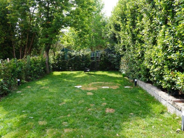 casa indipendente in vendita a Vinci