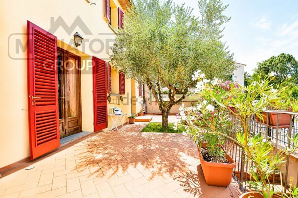 casa indipendente in vendita a Vinci