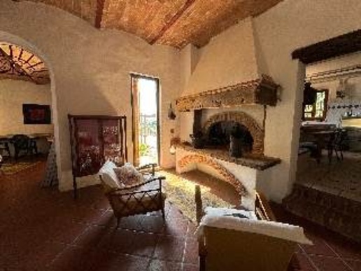 casa indipendente in vendita a Vinci in zona Vitolini