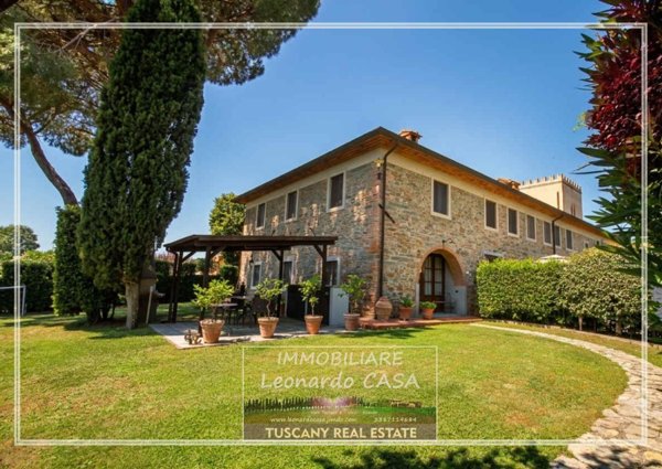 casa indipendente in vendita a Vinci