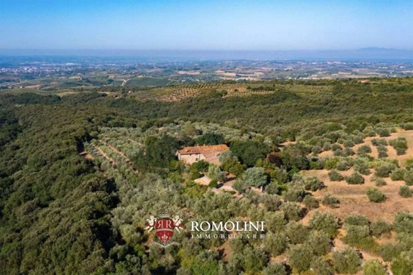 casa indipendente in vendita a Vinci