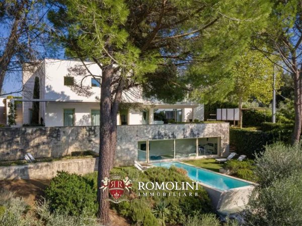casa indipendente in vendita a Vinci