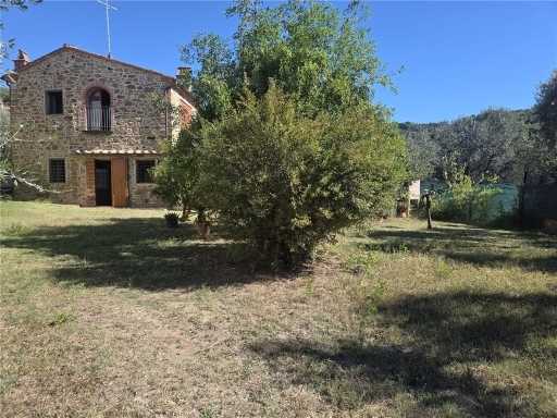 intera palazzina in vendita a Vinci in zona Anchiano