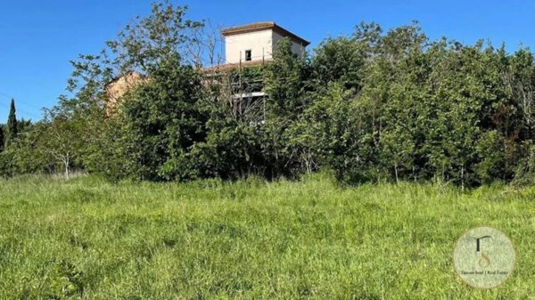 casa indipendente in vendita a Vinci