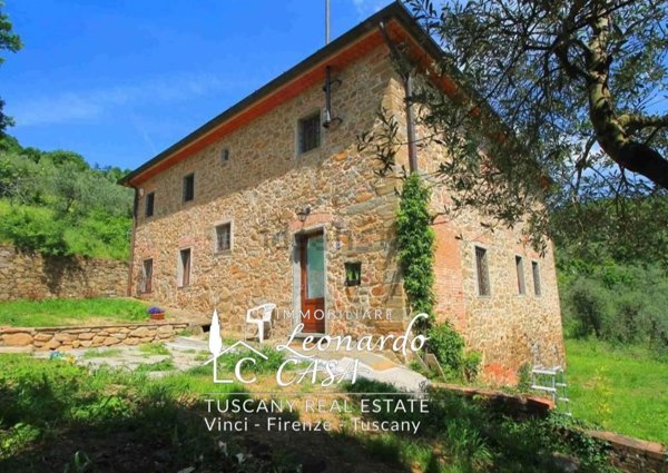 casa indipendente in vendita a Vinci