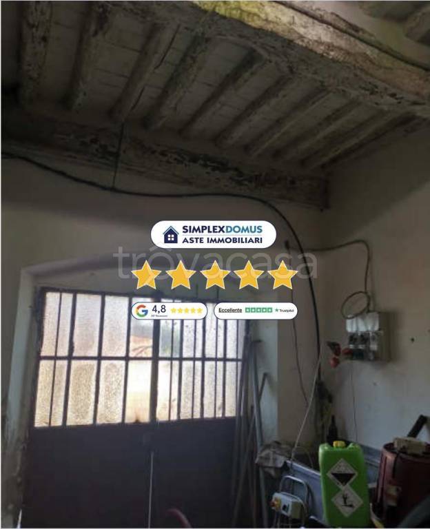 casa indipendente in vendita a Vinci
