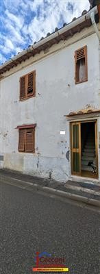 casa indipendente in vendita a Vinci