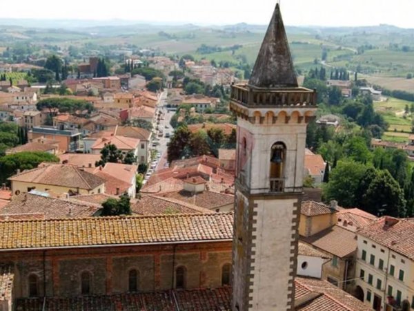 casa indipendente in vendita a Vinci