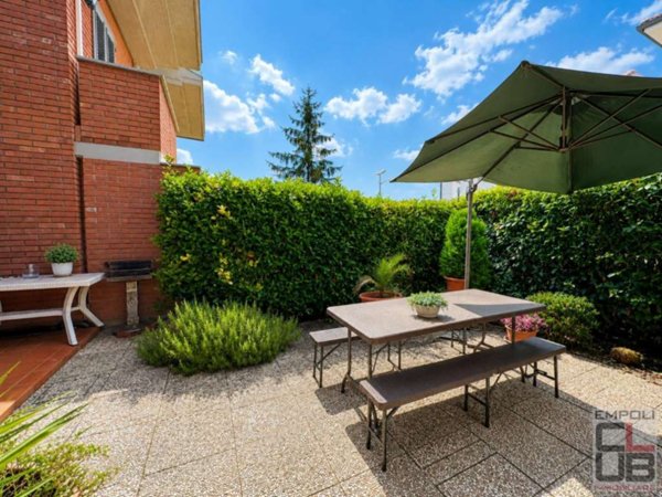casa indipendente in vendita a Vinci