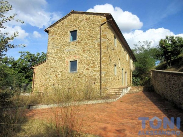 casa indipendente in vendita a Vinci in zona Vitolini