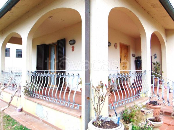 casa indipendente in vendita a Figline e Incisa Valdarno in zona Cesto