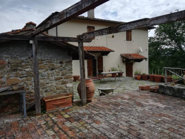 casa indipendente a Figline e Incisa Valdarno in zona Ponte agli Stolli