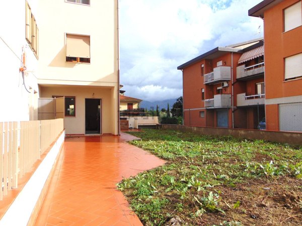 appartamento in vendita a Figline e Incisa Valdarno