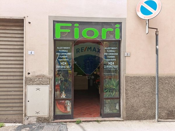 negozio in vendita a Figline e Incisa Valdarno