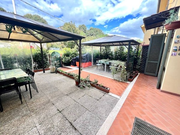 appartamento in vendita a Figline e Incisa Valdarno in zona Figline Valdarno