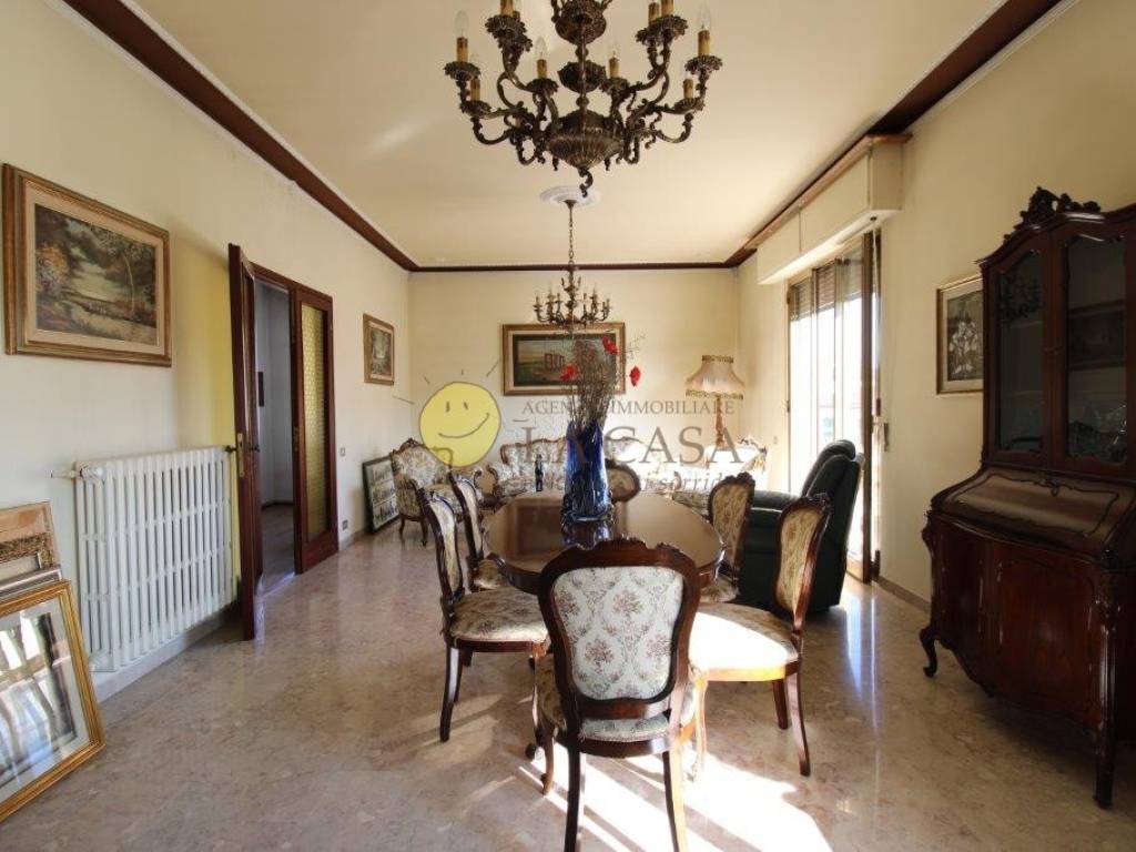 appartamento in vendita a Figline e Incisa Valdarno in zona Incisa in Val d'Arno