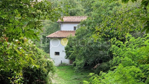casa indipendente in vendita a Figline e Incisa Valdarno in zona Loppiano