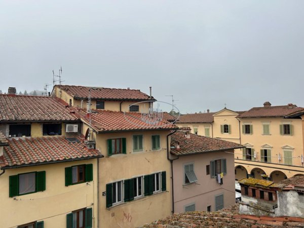 appartamento in vendita a Figline e Incisa Valdarno