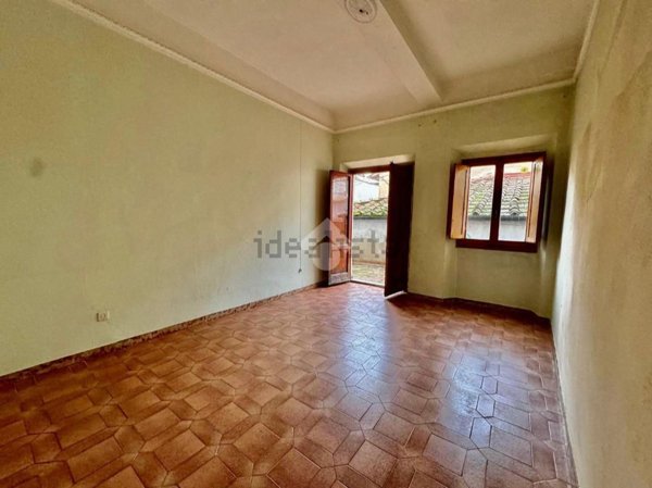 appartamento in vendita a Figline e Incisa Valdarno in zona Figline Valdarno