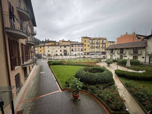 appartamento in vendita a Figline e Incisa Valdarno in zona Figline Valdarno