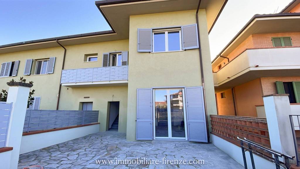 casa indipendente in vendita a Figline e Incisa Valdarno