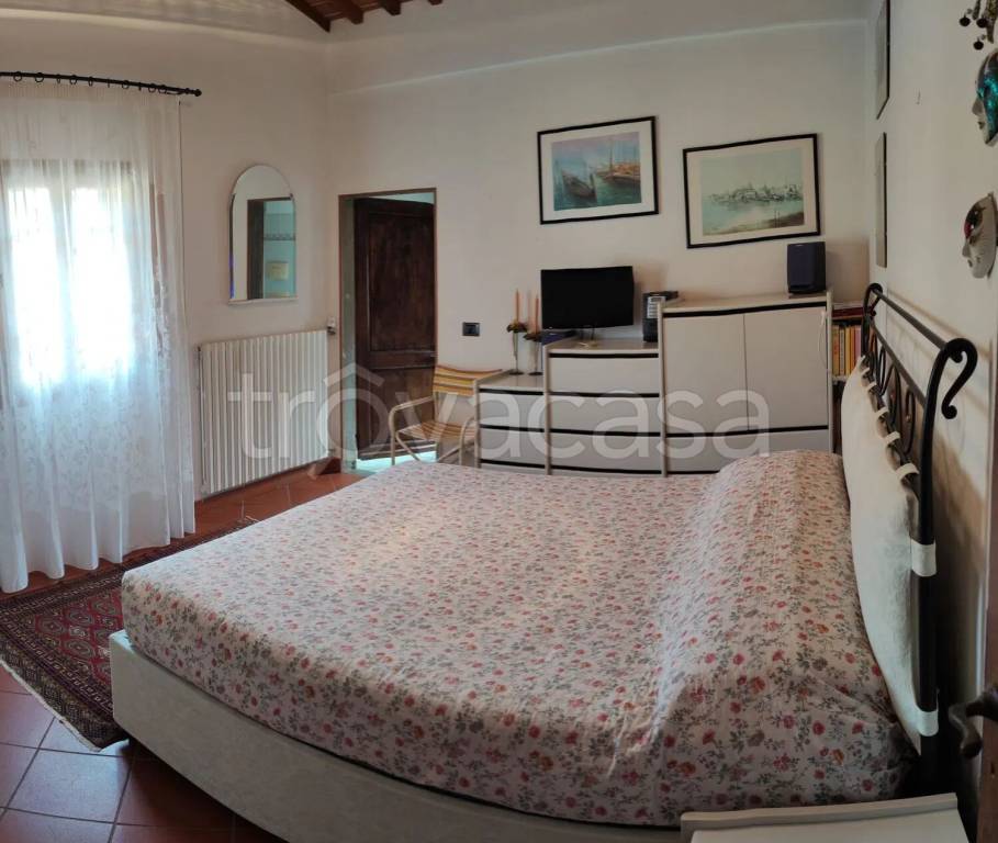 casa indipendente a Figline e Incisa Valdarno in zona Figline Valdarno